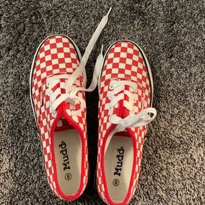 Mudd platform canvas sneaker